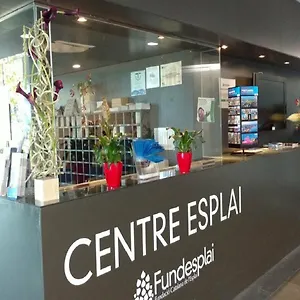 https://centre-esplai-hostel.topbarcelonahotels.com